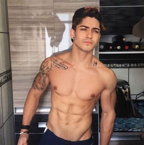 Henrique Lima Pelado Todo Nu Em Imagens Quentes Xvideos Gay