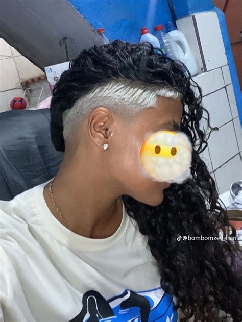 Pin De Claraduarte22 Em Cabelo Masculino Cabelo Longo Raspado Cortes