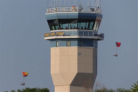 Around The Grounds Photo By Brett Brock Eaa Airventure Oshkosh Flickr