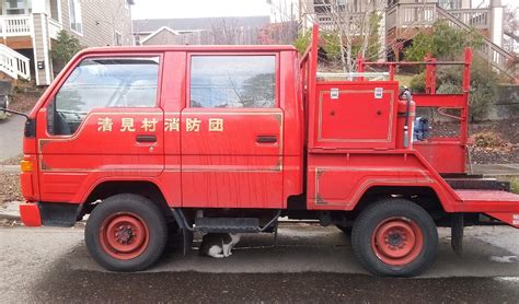 Japanese fire truck - the guy who owns it lives in my neighborhood ...