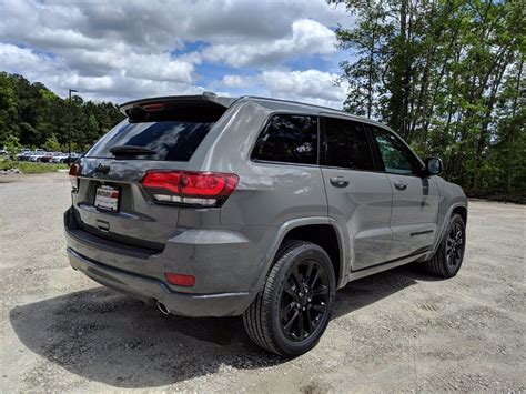 New 2020 Jeep Grand Cherokee Altitude 4d Sport Utility In Beaufort