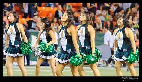 University Of Hawaii Cheerleaders 2013 Hawaii Cheerleaders