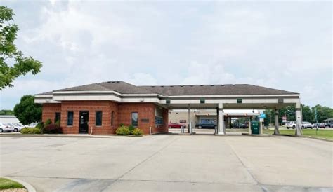 Banking, Loans & Mortgages | 2900 South Limit, Sedalia, MO | Central Bank