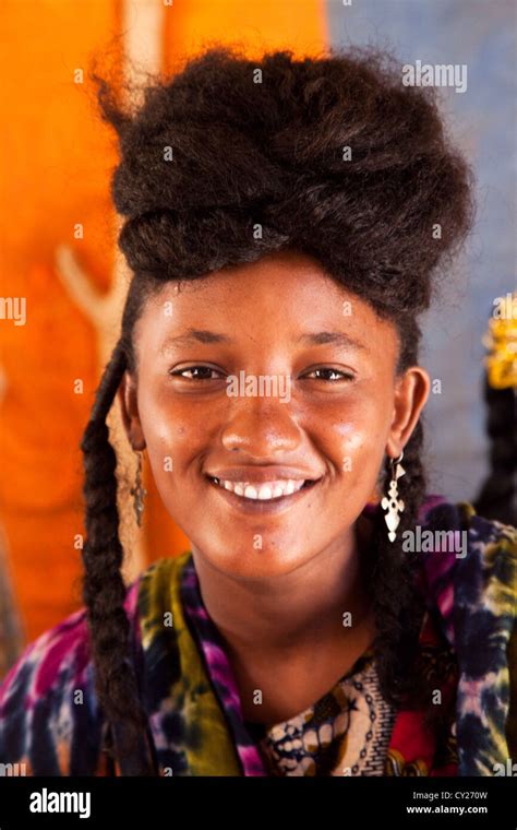 Tuareg Woman Niger Hi Res Stock Photography And Images Alamy