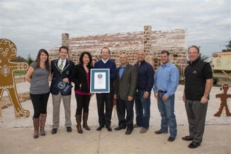 World’s largest gingerbread house makes way into the Guinness World ...