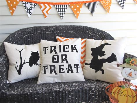 Halloween Pillow covers - Crazy4Embroidery.com