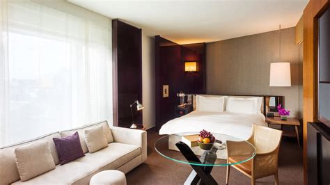 Luxury rooms and hotel suites in Berlin | Grand Hyatt Berlin