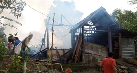 Rumah Milik Nenek Seorang Janda Warga Kecamatan Cihara Lebak Ludes