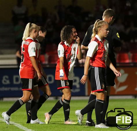 Feyenoord V1 Recht Rug In Tweede Helft En Verslaat Ter Leede