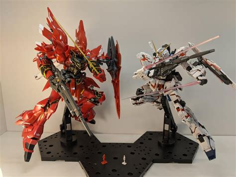 Sinanju vs Unicorn Gundam (RG) : Gunpla