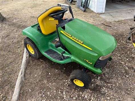 John Deere Lt166 Lawn Tractor Wmower Deck Bigiron Auctions