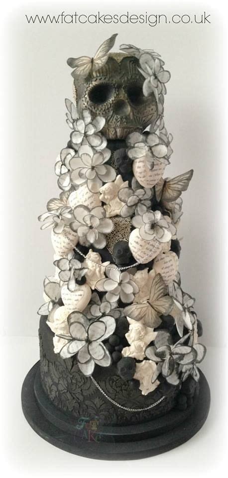 Pin By Aha Fotografie On Alternative Weddingcakes Skull Wedding Cakes