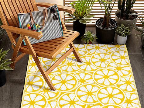 The Best Outdoor Rugs For Summer Chatelaine