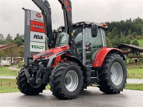 Massey Ferguson MF 5S 115 Dyna 4 Efficient Klimaanlage Landwirt