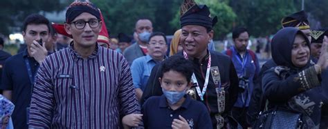 Pacu Jalur Dan Randai Guncang Taman Mini Suhardiman Ini Upaya