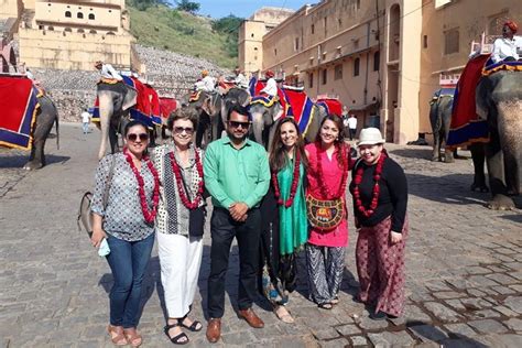 Private Day Tour Of Jaipur With Driver And Guide