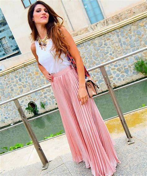 Cute Maxi Skirt Outfits To Impress Everybody Addicfashion