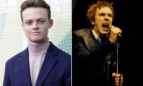 Pistol Todo Sobre La Serie De Los Sex Pistols N A C O Magazine