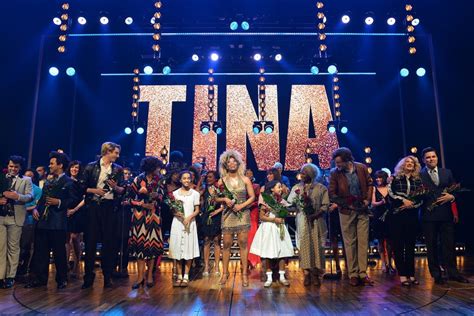 TINA Das Tina Turner Musical reißt das Publikum von den Sitzen