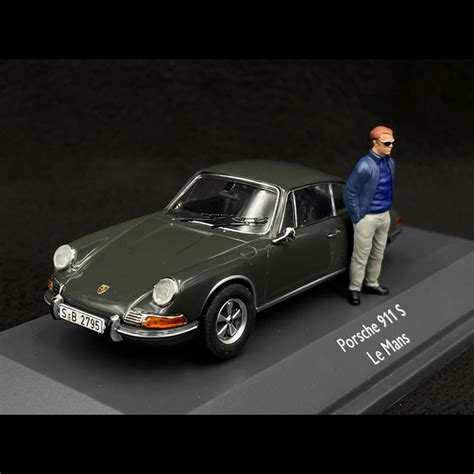 Porsche 911 S 1968 With Steve McQueen Figure Le Mans Movie Slate Gray