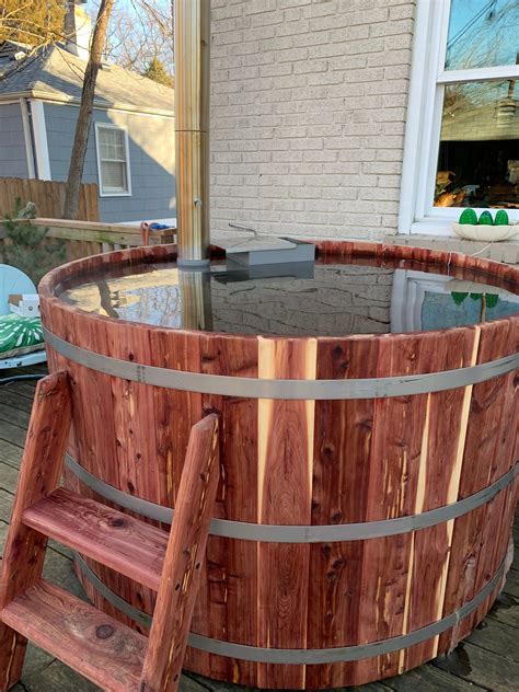 Eastern Red Cedar Hot Tub Etsy In 2022 Cedar Hot Tub Hot Tub