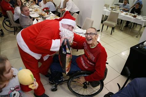 Niech magia Bożego Narodzenia będzie z Nami każdego dnia Podopieczni i