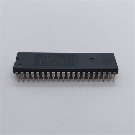 P8242 INTEL INTEGRATED CIRCUIT X1PC Langrex