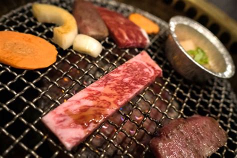 Japanese A5 Wagyu Foodie Guide For 2024 Cozymeal