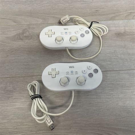 Lot Of 2 Nintendo Wii Classic Pro Controller Classic Lot Rvl 005 Oem