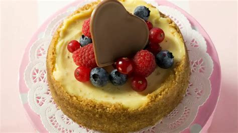 Delicious And Easy Mini Springform Pan Cheesecake Recipe For 2 - Cheesecakes World