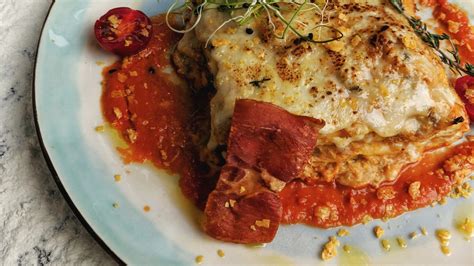 Impress Everyone With This Simple Spinach And Ricotta Lasagne