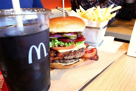 Kanapka Drwala Zn W W Mcdonald S Kultowy Burger Wraca Do Menu Ile