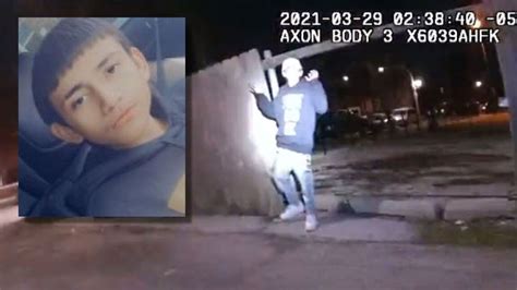 Adam Toledo Video Chicago Police Release Police Shooting Video Of 13