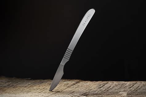 The Skalpel Steak Knife HiConsumption