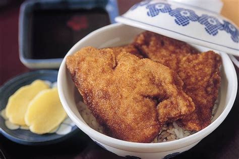 福井名物「ソースカツ丼」とは？｜特集｜福いろ福井市公式観光サイト 名所グルメお土産イベント