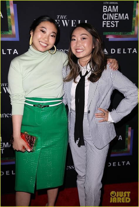 Awkwafina Promotes 'The Farewell' After Booking 'SpongeBob' Role ...