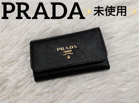 Prada プラダ サフィアーノ 6連キーケース ロゴプレート 黒 買い特価 Blogknakjp