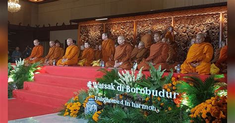 Alasan Bhikkhu Jalan Kaki Dari Tmii Ke Borobudur