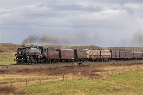 Cpkc S Final Spike Anniversary Steam Tour Enters The Us Trains