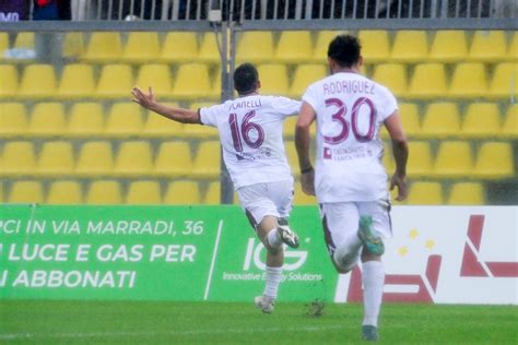 Livorno Seravezza Le Pagelle Lucarelli Primo Gol Da Sogno