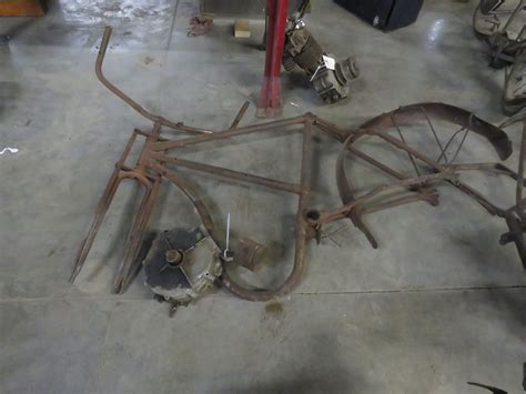 Lot 17z Rare 1911 Wagner Motorcycle Frame And Motor Vanderbrink