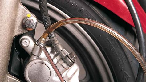 Blog How To Bleed The Brakes On A Motorcycle MotoUsher