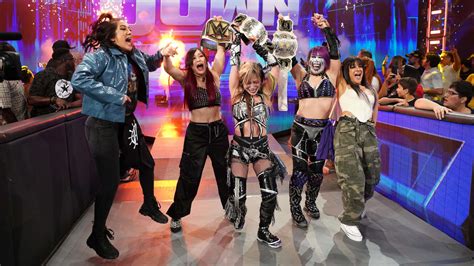 Asuka Kairi Sane IYO SKY Dakota Kai And Bayley Friday Night