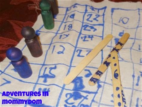 How to make a Senet board game