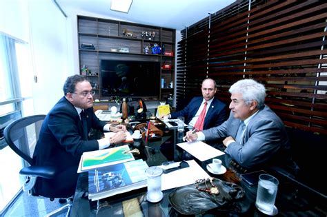 Senador Roberto Rocha E Ministro Marcos Pontes Discutem Os Rumos Do