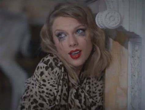 The hilarious Taylor Swift parody video for stay-at-home mums.