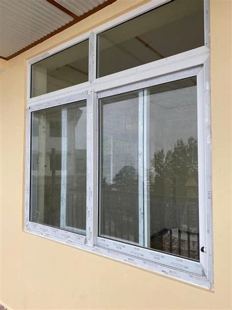 10mm White Upvc Sliding Window At Rs 600sq Ft In Gautam Budh Nagar Id 24684820133