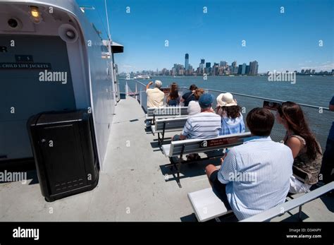 USA, New York, Tourists on Circle Line Tour Boat, Manhattan Skyline Stock Photo - Alamy