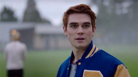 “Riverdale’s” KJ Apa Involved In A Car Accident After Falling Asleep At The Wheel | GayBuzzer