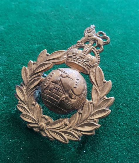 Genuine Ww2 Royal Marine Commando Brass Cap Badge British Military Commandos Ebay